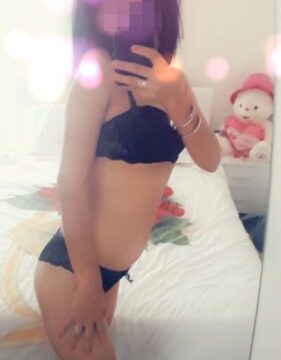 Samsun Bakımlı Sarışın Zeynep 25 Yaşında
