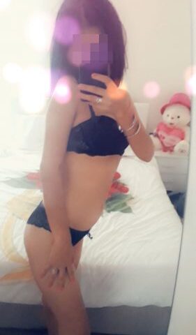 Samsun Bakımlı Sarışın Zeynep 25 Yaşında
